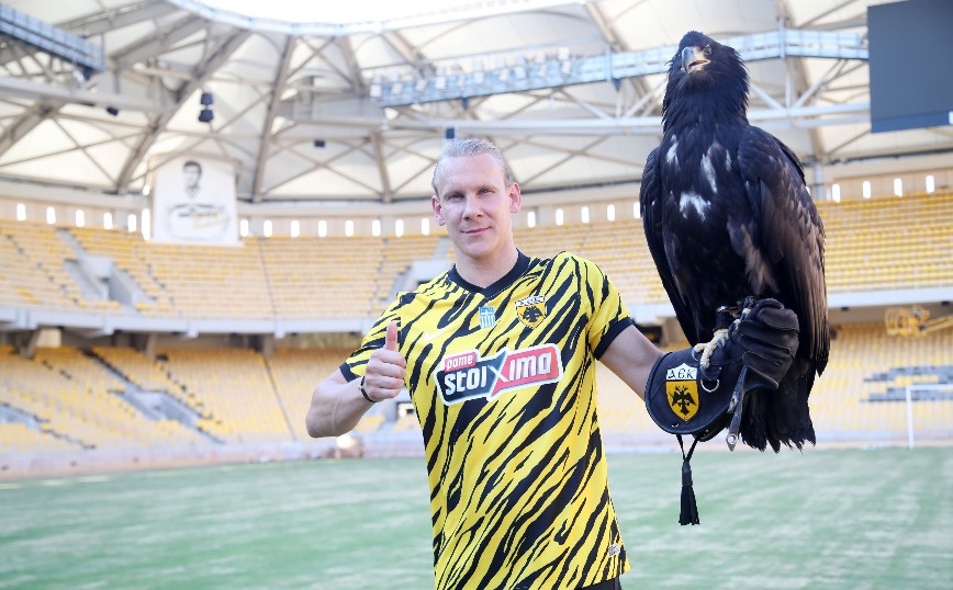 Στην ΟΠΑΠ Arena ο Βίντα μετά την υπογραφή με την ΑΕΚ