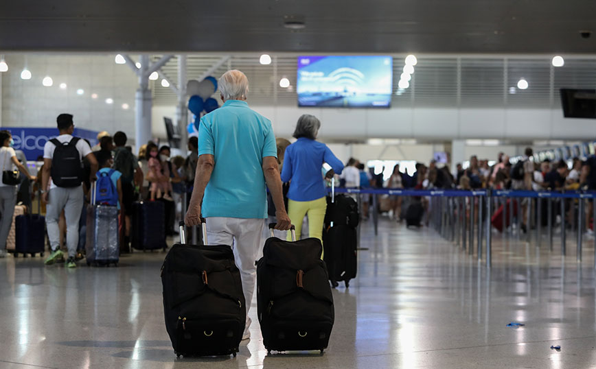 «Απογειώθηκε» τον Σεπτέμβριο η επιβατική κίνηση στο «Ελευθέριος Βενιζέλος»