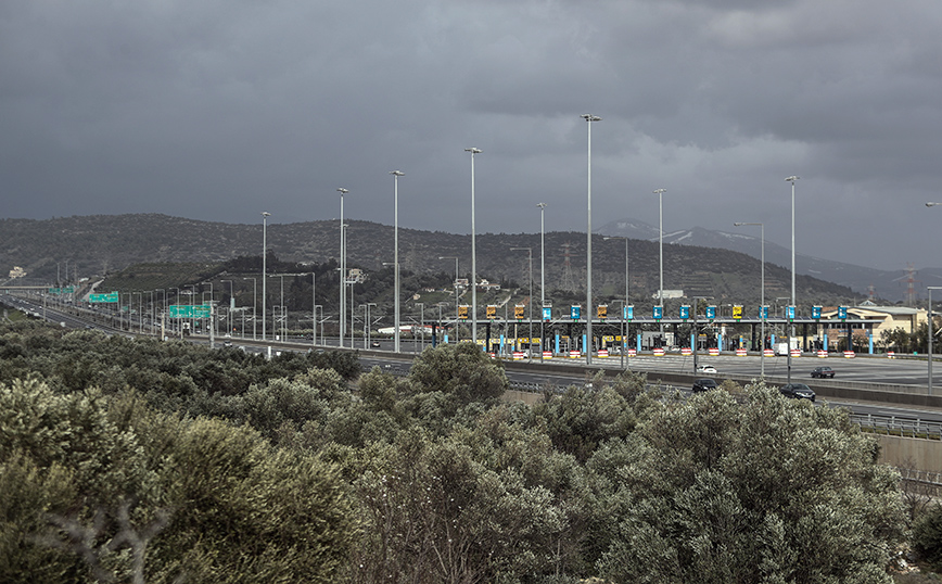 Φωτιά τώρα: Άνοιξε η Αττική Οδός προς αεροδρόμιο &#8211; Ποιες έξοδοι είναι ακόμα κλειστές