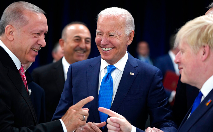 Ερντογάν, Μπάιντεν, Τζόνσον Ερντογάν, Μπάιντεν, Τζόνσον