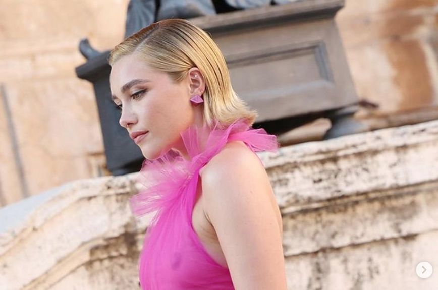 Florence Pugh: Ξέσπασε για τους «χυδαίους» άντρες που επέκριναν το μικρό στήθος της – Οι φωτογραφίες που προκάλεσαν τα σχόλια