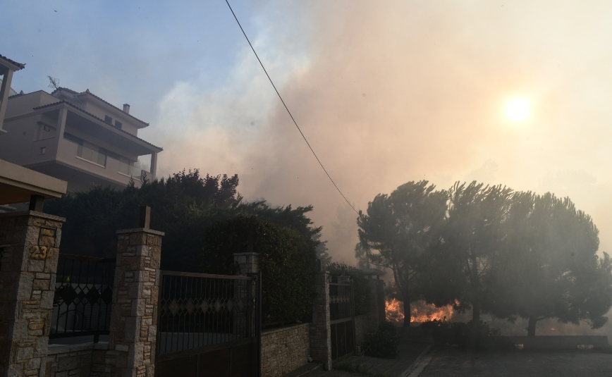 Φωτιά στην Πεντέλη: Αλλαγές στο δίκτυο λεωφορειακών γραμμών