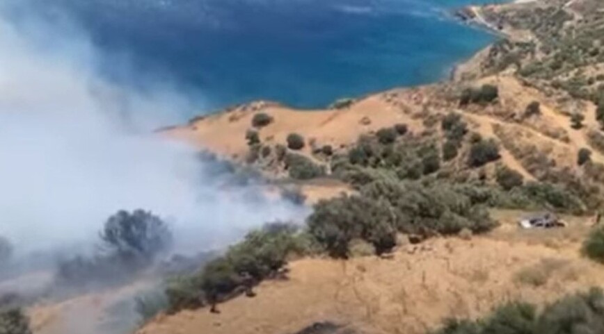 Φωτιά στο Ρέθυμνο: Ενισχύθηκαν οι πυροσβεστικές δυνάμεις – Καίει κοντά σε ενοικιαζόμενα δωμάτια