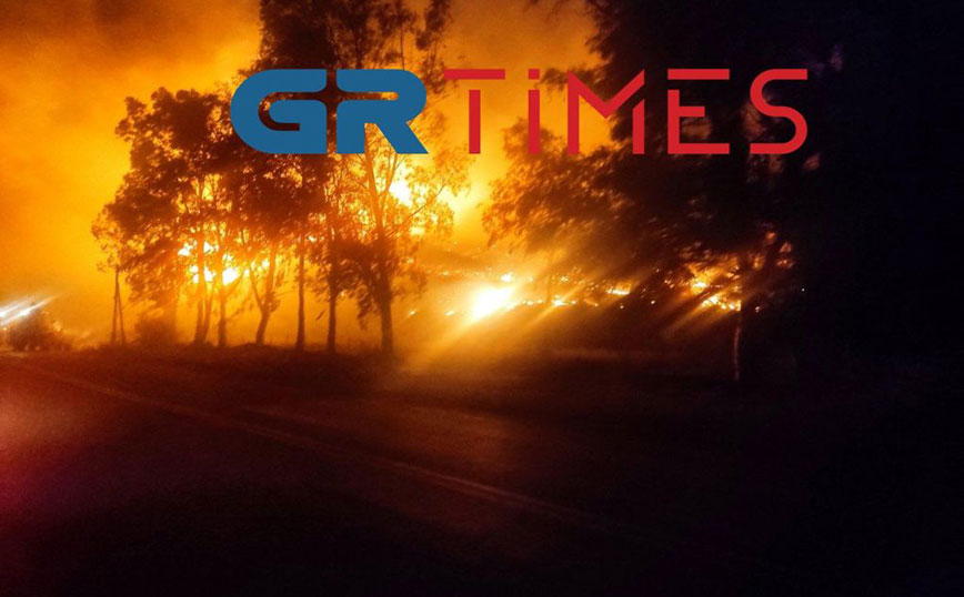 Προ των πυλών της Ιτέας η φωτιά