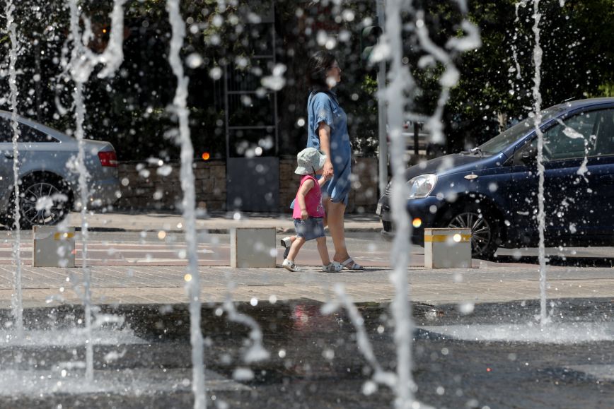 Καιρός: Πάνω από τους 40°C ο υδράργυρος – Πώς θα εξελιχθούν οι θερμοκρασίες το επόμενο 10ήμερο