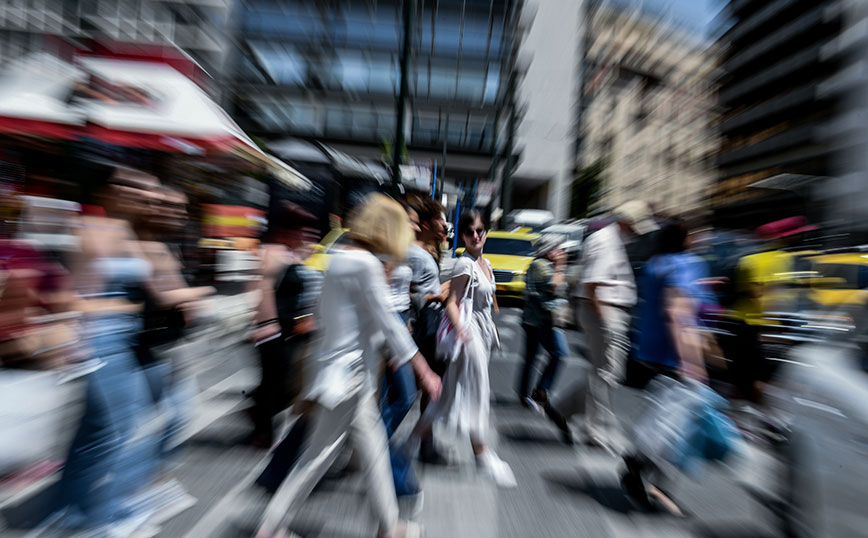 Η Ελλάδα ανεβαίνει 9 θέσεις στον «δείκτη δημοκρατίας» του Economist &#8211; «Αποκαθίσταται η εμπιστοσύνη των πολιτών στη χώρα τους»