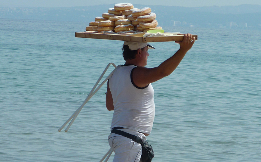 Χαλκιδική: Εξαρθρώθηκε η «μαφία του λουκουμά» &#8211; Πώς είχε στηθεί το «δίκτυο» σε 19 παραλίες