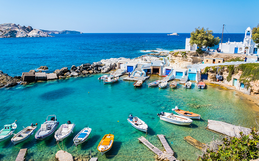 Τα Μανδράκια στη Μήλο Τα Μανδράκια στη Μήλο