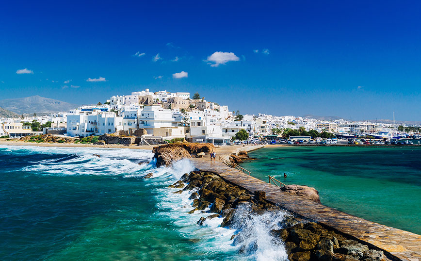 Travel Weekly: Η Νάξος στην κορυφή των πρoορισμών για επαναλαμβανόμενους επισκέπτες