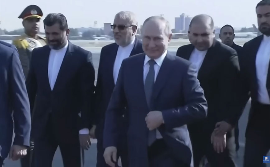 Πούτιν: Κατέβηκε από το αεροπλάνο κουτσαίνοντας &#8211; Έσερνε το πόδι του στο κόκκινο χαλί