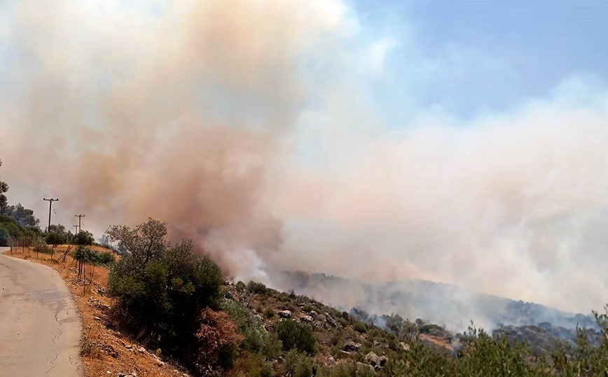 Φωτιά στο Ρέθυμνο: «Η νύχτα θα είναι πάρα πολύ δύσκολη» &#8211; Κραυγή αγωνίας από τον δήμαρχο Αγίου Βασιλείου