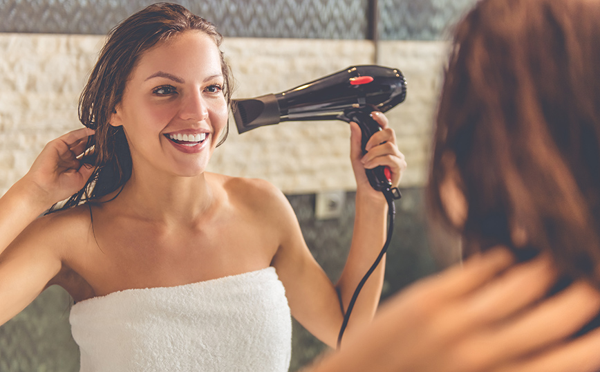 Στέγνωμα μαλλιών Στέγνωμα μαλλιών