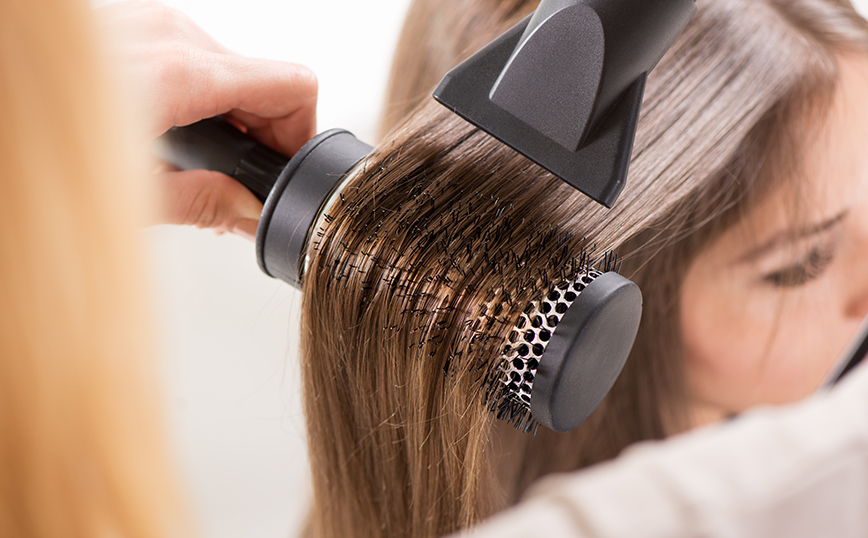 Στέγνωμα μαλλιών Στέγνωμα μαλλιών