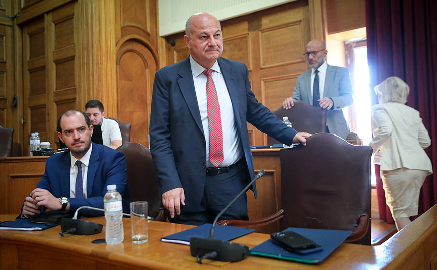 Κωνσταντίνος Τσιάρας Κωνσταντίνος Τσιάρας