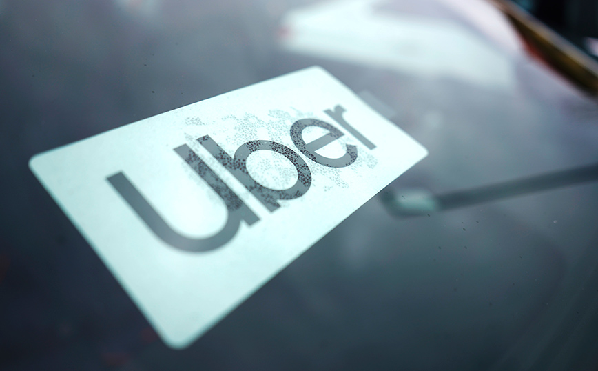 Uber: Έρευνα «βόμβα» για το πώς η εταιρεία υιοθέτησε βίαιες και παράνομες μεθόδους με στόχο να επιβληθεί στην αγορά