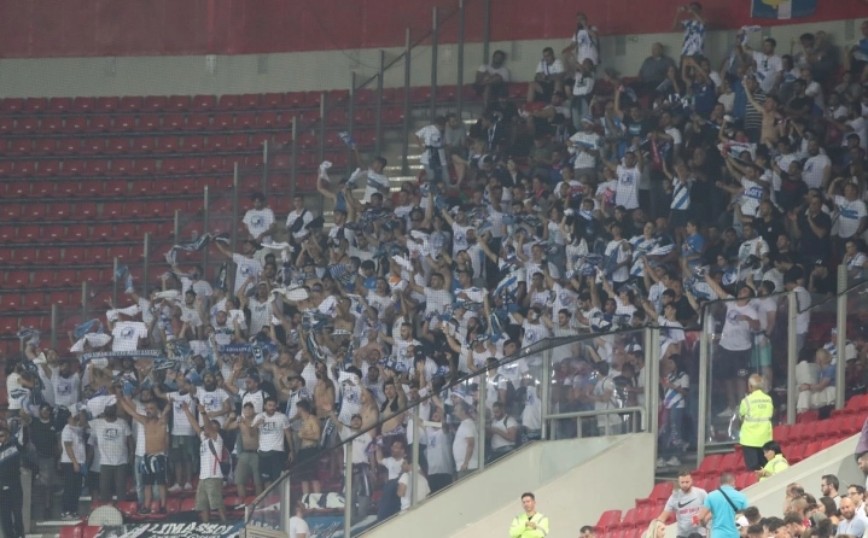 Ολυμπιακός – Απόλλων Λεμεσού: Επεισόδια ανάμεσα σε Κύπριους οπαδούς και αστυνομία