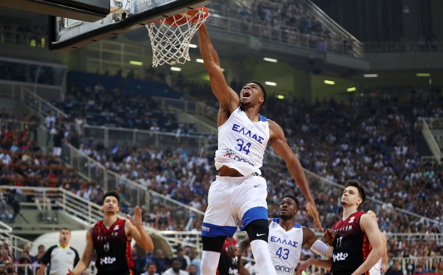 Γιάννης Αντετοκούνμπο: Στην κορυφαία πεντάδα του Eurobasket 2022