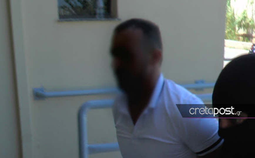 Μυλοπόταμος: Προφυλακίστηκε ο 38χρονος για την επίθεση στους Γερμανούς τουρίστες – Η απολογία του διήρκησε 6 ώρες