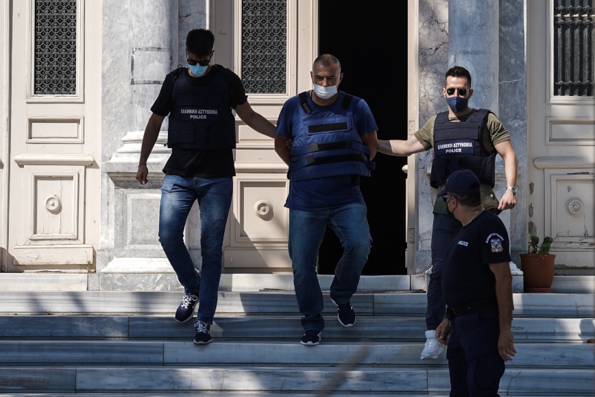 Λέσβος: Προφυλακιστέος ο 53χρονος αστυνομικός – Λιποθύμησε η μητέρα του παιδιού