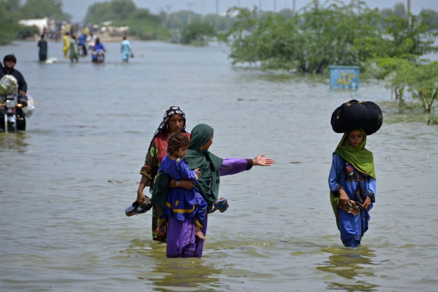 Πακιστάν: Βυθισμένο το ένα τρίτο της χώρας κάτω από το νερό &#8211; Ο ΠΟΥ φοβάται ότι θα εμφανιστούν ασθένειες