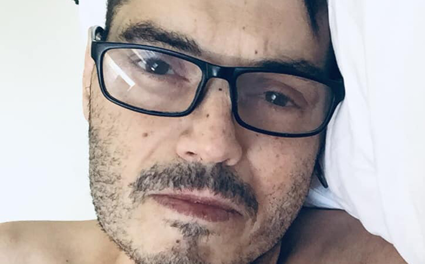 Γιώργος Δασκαλάκης: Χειρουργήθηκε ο τραγουδιστής – Του αφαιρέθηκε όγκος από τους λεμφαδένες