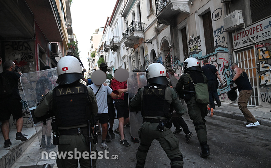 Εξάρχεια: Ένταση σε διαδήλωση διαμαρτυρίας κατά του σταθμού μετρό