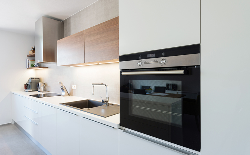 Εντοιχισμένος φούρνος