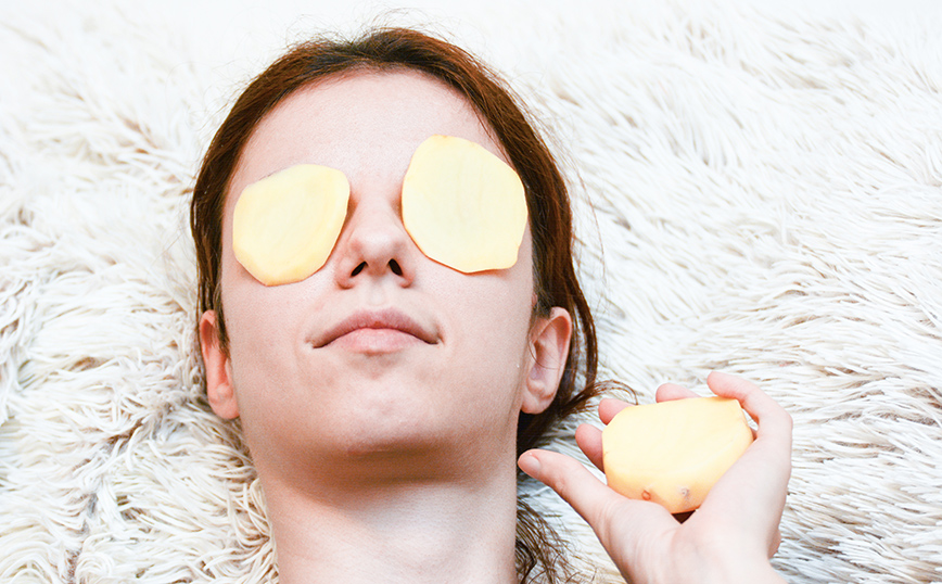 Περιποίηση προσώπου με πατάτα Περιποίηση προσώπου με πατάτα