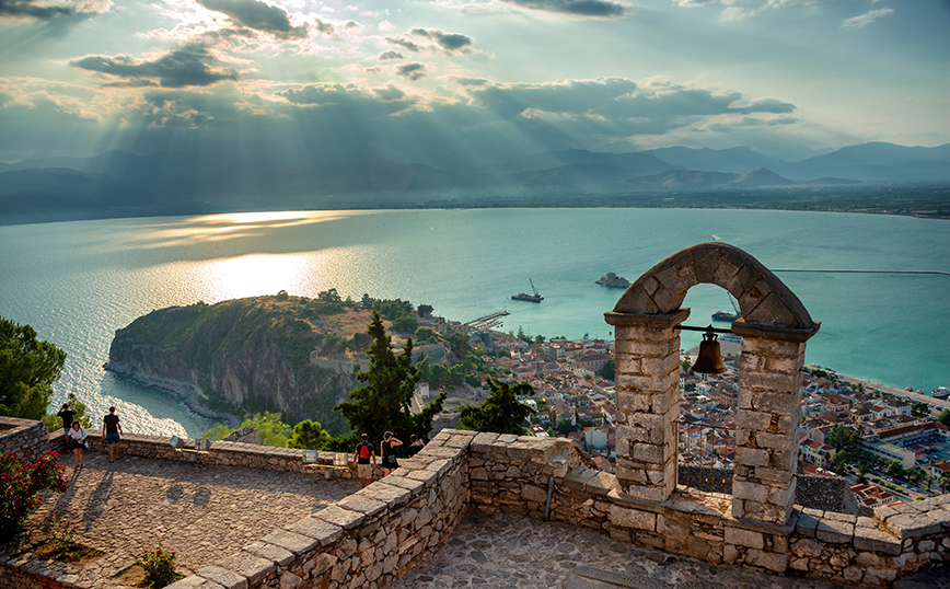 Άποψη του Ναυπλίου από το Παλαμήδι Άποψη του Ναυπλίου από το Παλαμήδι