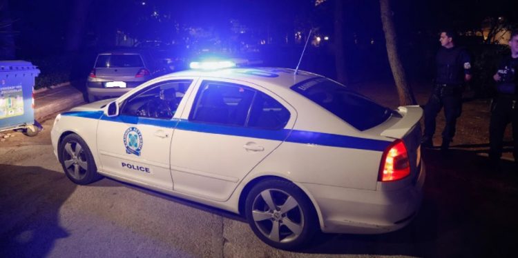 Κρήτη: Χειροπέδες σε παρέα Ολλανδών που έκανε άνω – κάτω την Χερσόνησο