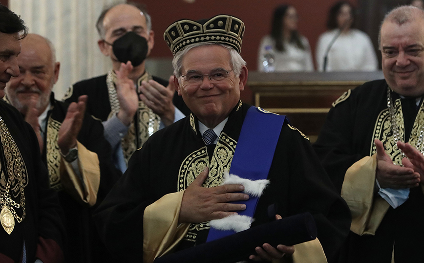 Ρόμπερτ Μενέντεζ Ρόμπερτ Μενέντεζ