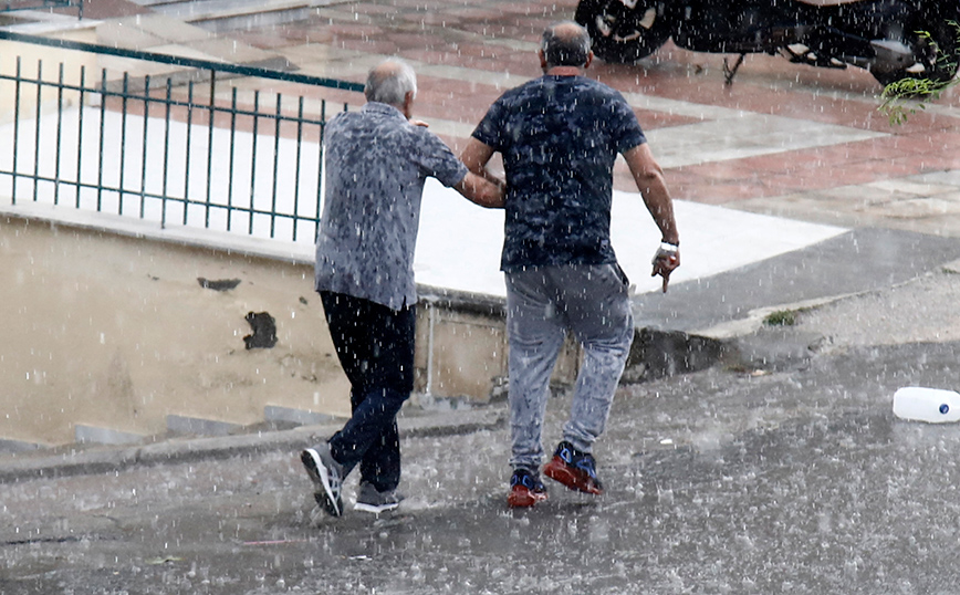 Καιρός: Βροχές και καταιγίδες και σήμερα &#8211; Ποια μέρα χρειάζεται προσοχή