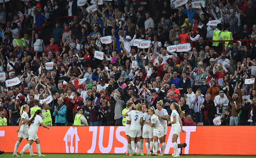 Lionesses: Οι μικρές λέαινες και η μάχη τους για να παίξουν ποδόσφαιρο με τα αγόρια