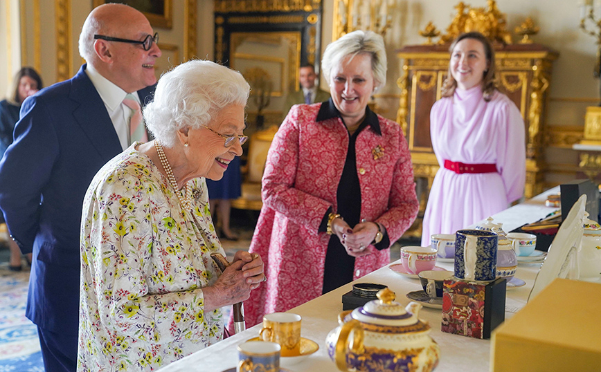 Η βασίλισσα Ελισάβετ Η βασίλισσα Ελισάβετ