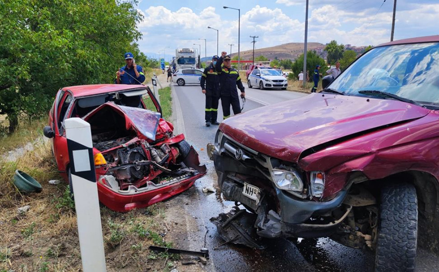 Τρομακτικό τροχαίο με νεκρό στην εθνική οδό Ιωαννίνων – Κοζάνης: Η προσπέραση που προκάλεσε την τραγωδία