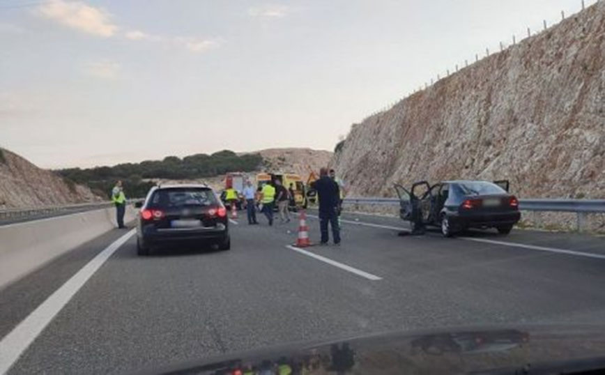 Δυστύχημα στη ΛΕΑ στην Ιονία Οδό: Η οικογένεια πήγαινε διακοπές στην Αλβανία – Μπροστά στα παιδιά η τραγωδία