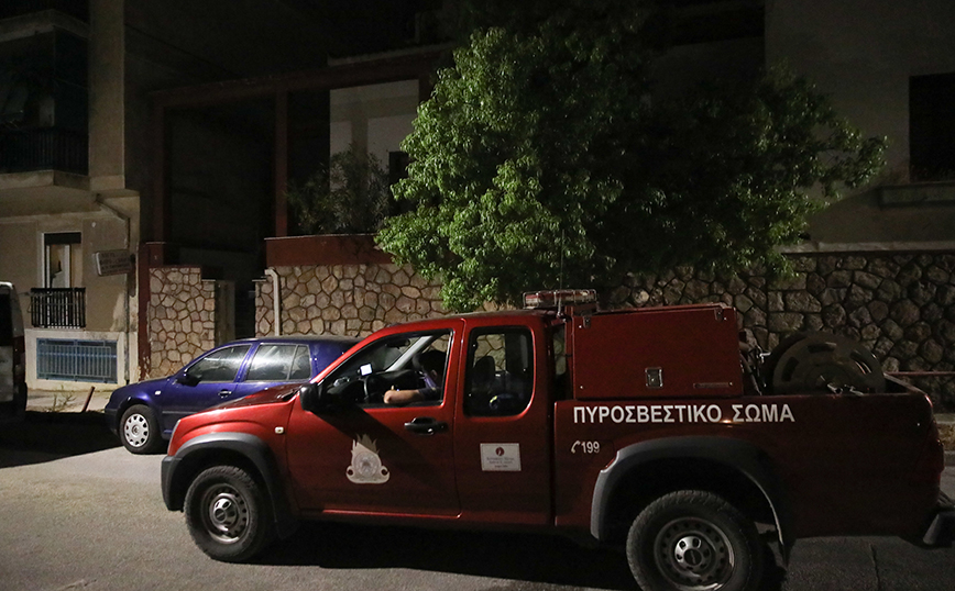 Βλήμα εντοπίστηκε σε σπίτι στη Νέα Σμύρνη Βλήμα εντοπίστηκε σε σπίτι στη Νέα Σμύρνη