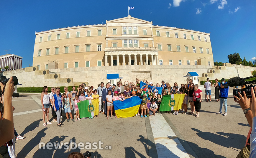 Υποδοχή παιδιών από την Ουκρανία στο Σύνταγμα Υποδοχή παιδιών από την Ουκρανία στο Σύνταγμα