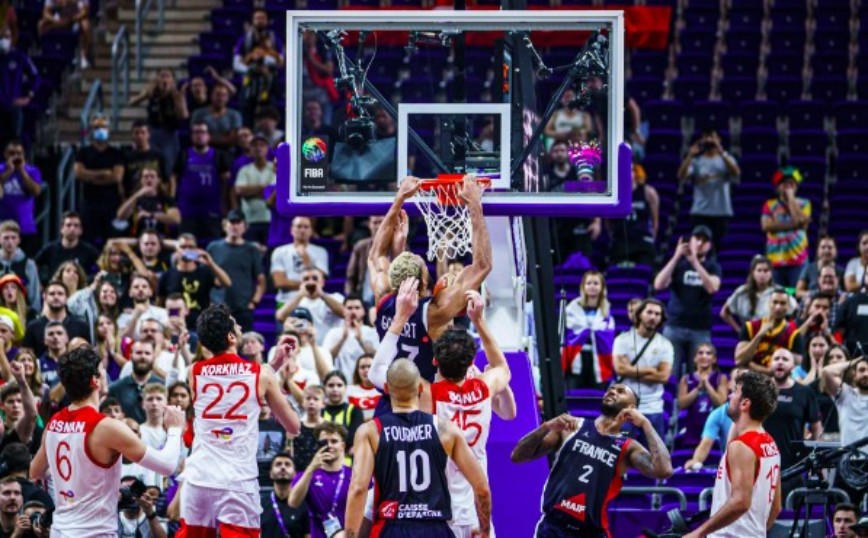 Eurobasket: Η Γαλλία απέκλεισε την Τουρκία στην παράταση με 87-86 – Δείτε highlights