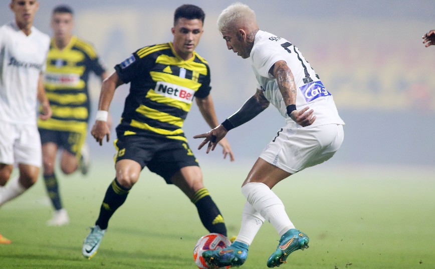 Φάση από τον αγώνα Άρης - ΠΑΟΚ Φάση από τον αγώνα Άρης - ΠΑΟΚ