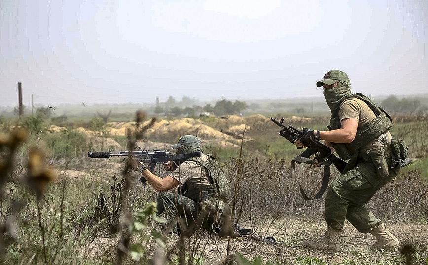 Σε εξέλιξη μεγάλη ουκρανική αντεπίθεση στο Χάρκοβο – «Εξαπίνης» πιάστηκαν οι Ρώσοι που εκκενώνουν πόλεις