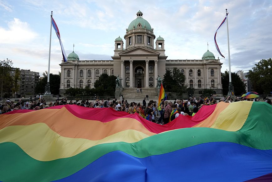 Σερβία: Κανονικά η παρέλαση της ΛΟΑΤΚΙ κοινότητας παρά την απαγόρευση