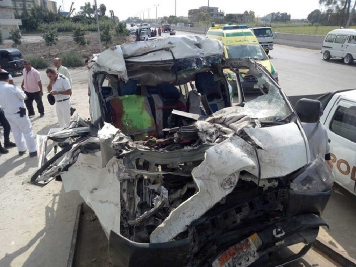 Αίγυπτος: Τουλάχιστον επτά νεκροί σε σύγκρουση μικρού λεωφορείου με φορτηγό