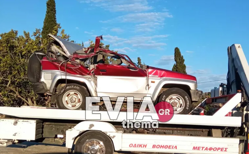 Τροχαίο ατύχημα στην Κάρυστο Τροχαίο ατύχημα στην Κάρυστο