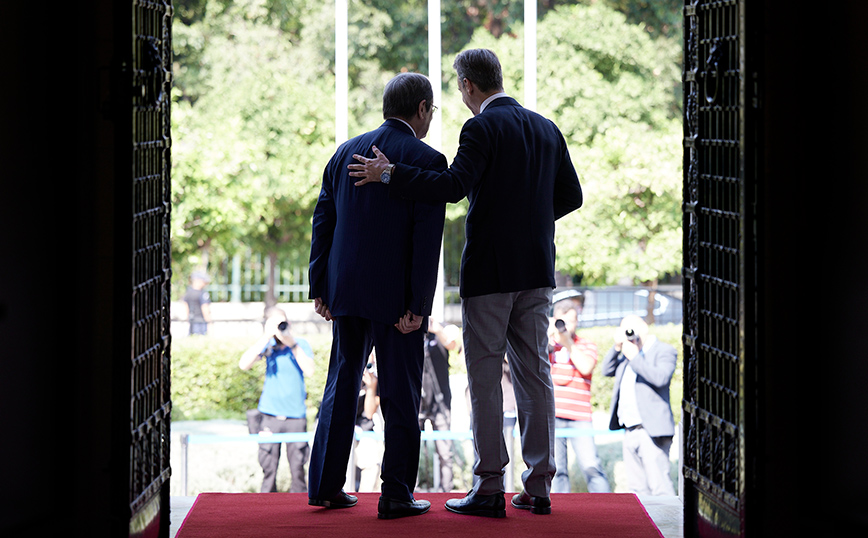 Κυριάκος Μητστάκης - Νίκος Αναστασιάδης Κυριάκος Μητστάκης - Νίκος Αναστασιάδης