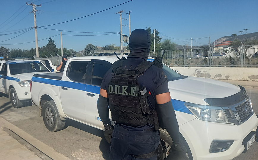 Μεγάλη αστυνομική επιχείρηση στο Μενίδι: 12 συλλήψεις σε δρόμους – «άβατα»