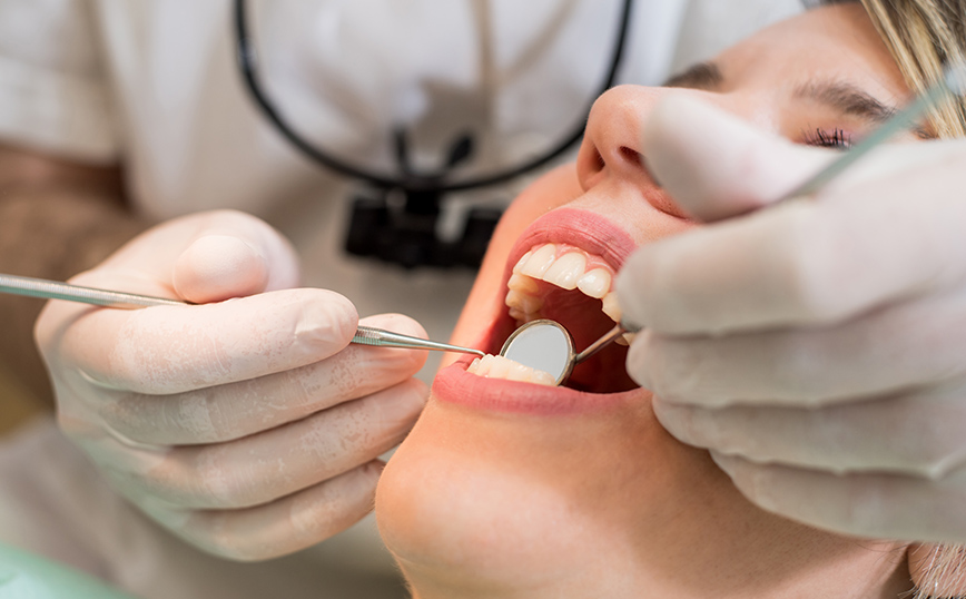 Ανησυχία από τον ΠΟΥ: 3,5 δισ. άνθρωποι έχουν πρόβλημα με τα δόντια τους