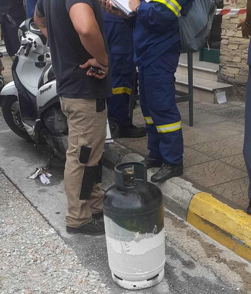 Δύο τραυματίες από έκρηξη σε ψητοπωλείο Δύο τραυματίες από έκρηξη σε ψητοπωλείο