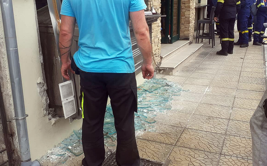 Δύο τραυματίες από έκρηξη σε ψητοπωλείο Δύο τραυματίες από έκρηξη σε ψητοπωλείο