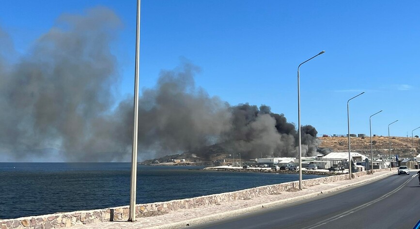 Μυτιλήνη: Φωτιά στο ΚΥΤ του Καρά Τεπέ